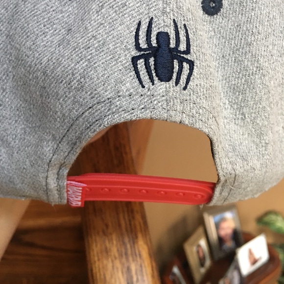 Funko Marvel Collector Corps Exclusive - Picture 3 of 5